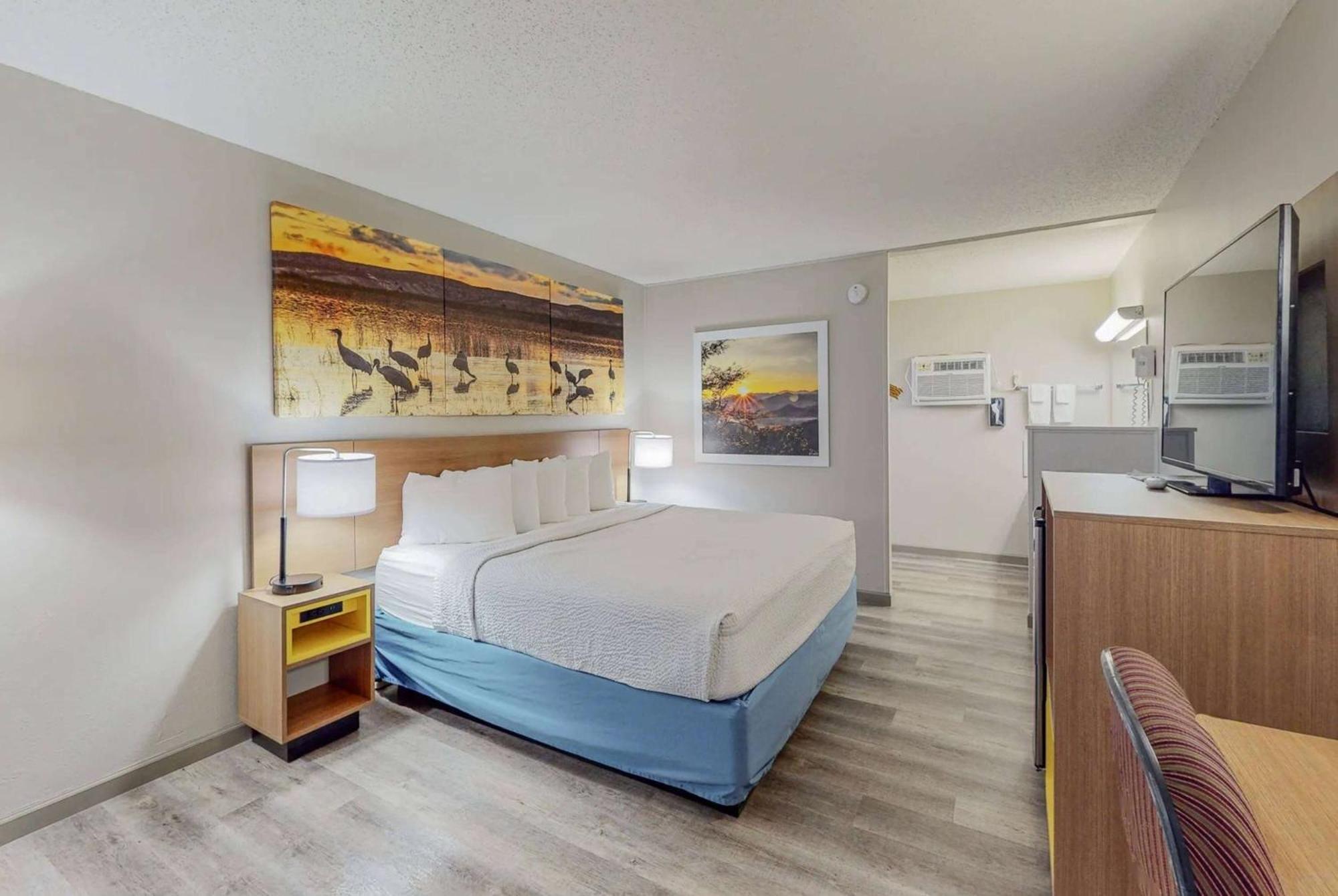 Days Inn By Wyndham Socorro Zewnętrze zdjęcie